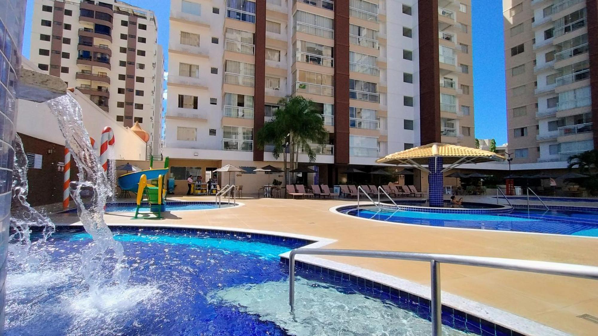 Casa Da Madeira Caldas Novas - Achei Ferias - Com Roupa De Cama エクステリア 写真